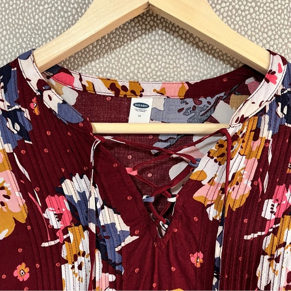 M Old Navy Swing Floral Top - Picture 4 of 9